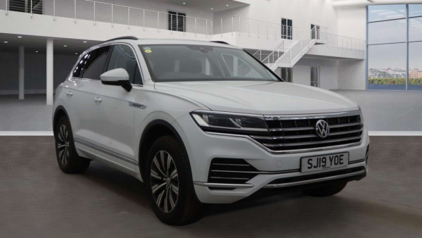 Carworld - VOLKSWAGEN TOUAREG 2019 (19) 3.0 TDI V6 SEL SUV 5DR DIESEL TIPTRONIC 4MOTION EURO 6 (S/S) (231 PS)