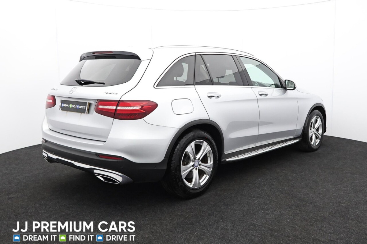 MERCEDES-BENZ GLC 2.1 GLC220D SPORT (PREMIUM) SUV 5DR DIESEL G-TRONIC 4MATIC EURO 6 (S/S) (17 - 2016 - £14,301