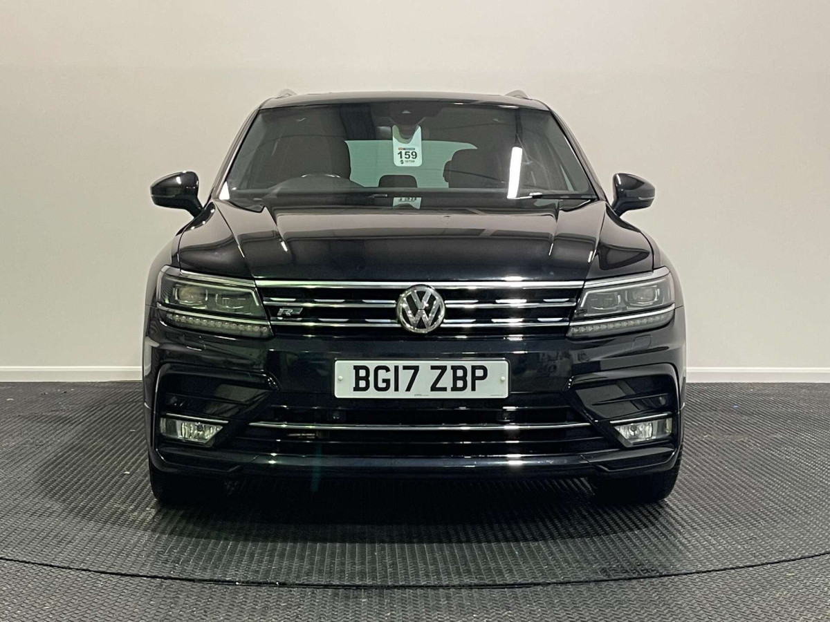 VOLKSWAGEN TIGUAN 2017 (17) 2.0 TDI BLUEMOTION TECH R-LINE SUV 5DR DIESEL MANUAL EURO 6 (S/S) (150 PS) - 2017 - £14,250