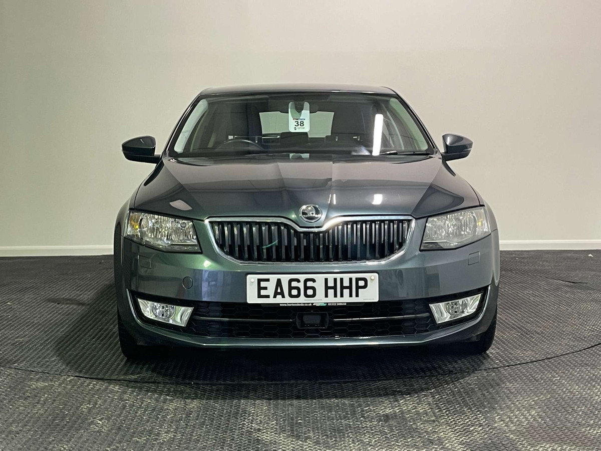 SKODA OCTAVIA 2016 (66) 1.4 TSI SE L HATCHBACK 5DR PETROL DSG EURO 6 (S/S) (150 PS) - 2016 - £8,550