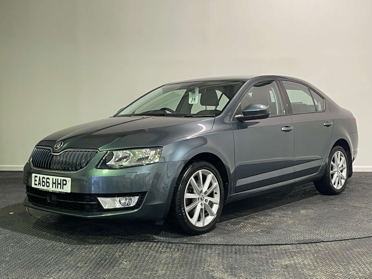 SKODA OCTAVIA 2016 (66) 1.4 TSI SE L HATCHBACK 5DR PETROL DSG EURO 6 (S/S) (150 PS) - 2016 - £8,550