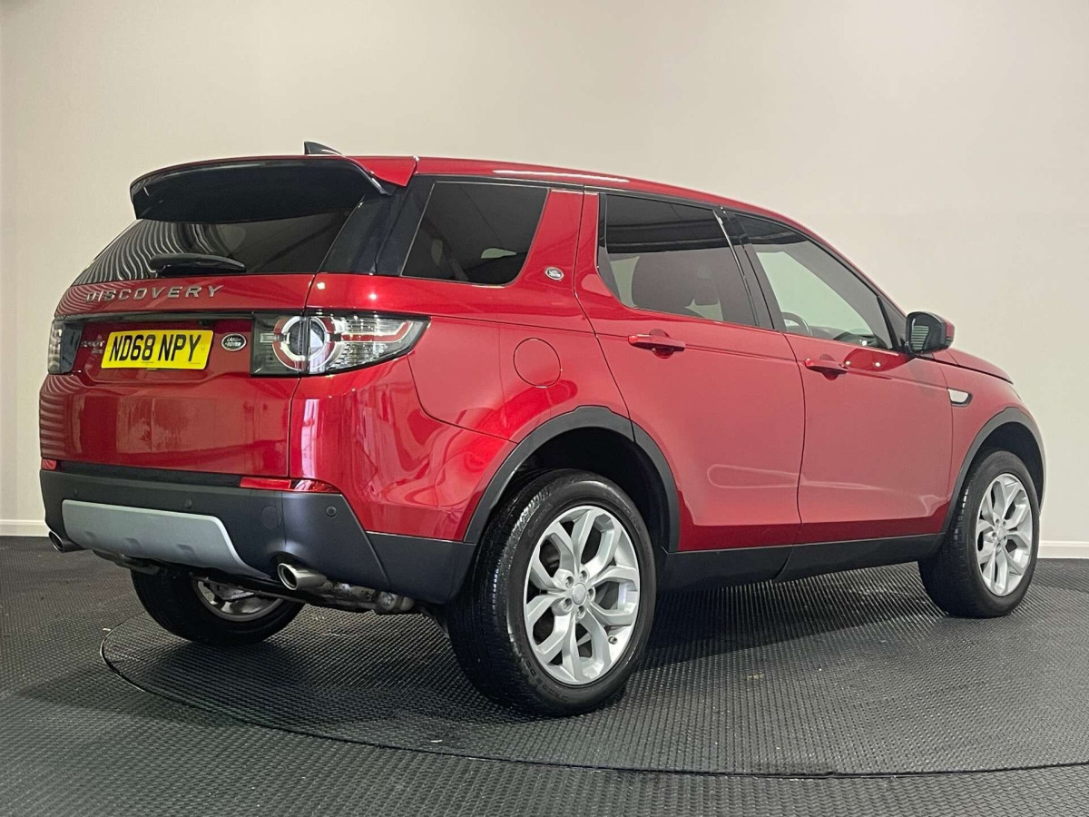 LAND ROVER DISCOVERY SPORT 2018 (68) 2.0 TD4 HSE SUV 5DR DIESEL AUTO 4WD EURO 6 (S/S) (180 PS) - 2018 - £14,700