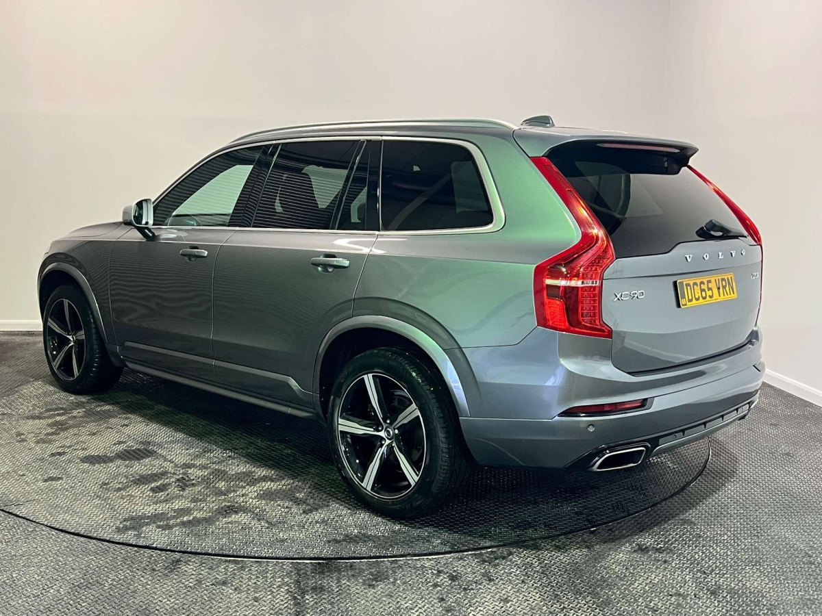 VOLVO XC90 2016 (65) 2.0 D5 R-DESIGN SUV 5DR DIESEL GEARTRONIC 4WD EURO 6 (S/S) (225 PS) - 2016 - £23,000