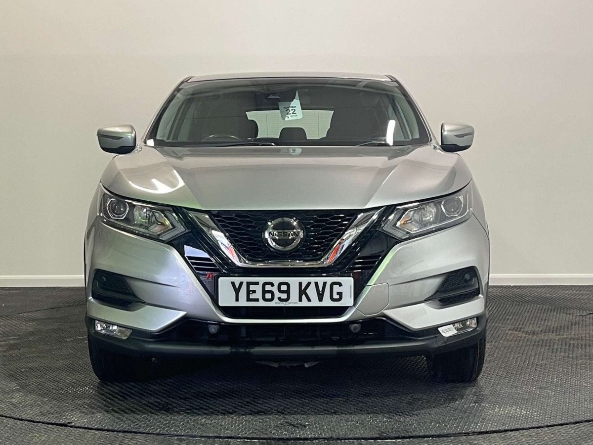 NISSAN QASHQAI 2019 (69) 1.3 DIG-T ACENTA PREMIUM SUV 5DR PETROL MANUAL EURO 6 (S/S) (140 PS) - 2019 - £10,000