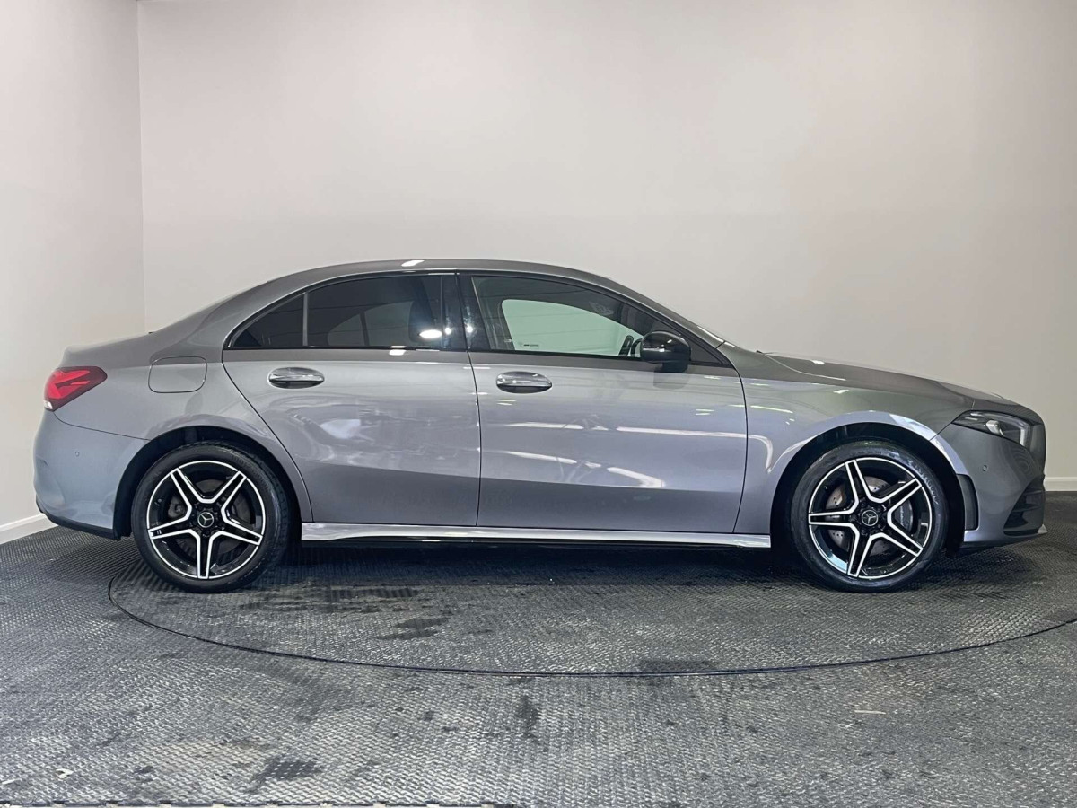 MERCEDES-BENZ A CLASS 2022 (71) 1.3 A250E 15.6KWH AMG LINE EDITION (PREMIUM) SALOON 4DR PETROL PLUG-IN HYBR - 2022 - £16,900