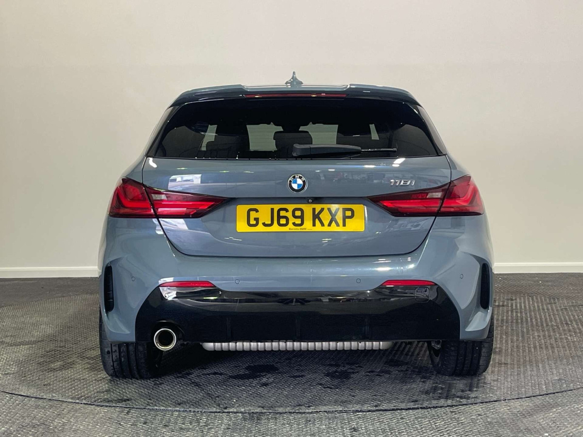 BMW 1 SERIES 2019 (69) 1.5 118I M SPORT HATCHBACK 5DR PETROL MANUAL EURO 6 (S/S) (140 PS) - 2019 - £13,750