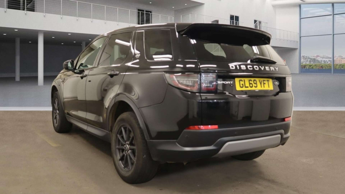 LAND ROVER DISCOVERY SPORT 2020 (69) 2.0 D150 MHEV S SUV 5DR DIESEL AUTO 4WD EURO 6 (S/S) (150 PS) - 2020 - £17,700