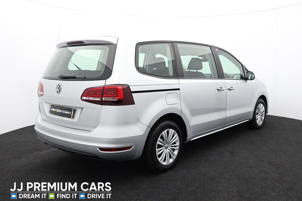 VOLKSWAGEN SHARAN 2.0 TDI S MPV 5DR DIESEL DSG EURO 6 (S/S) (150 PS) - 2019 - £15,400