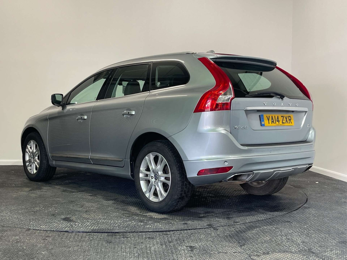 VOLVO XC60 2014 (14) 2.0 D4 SE LUX NAV SUV 5DR DIESEL GEARTRONIC EURO 6 (S/S) (181 PS) - 2014 - £11,500