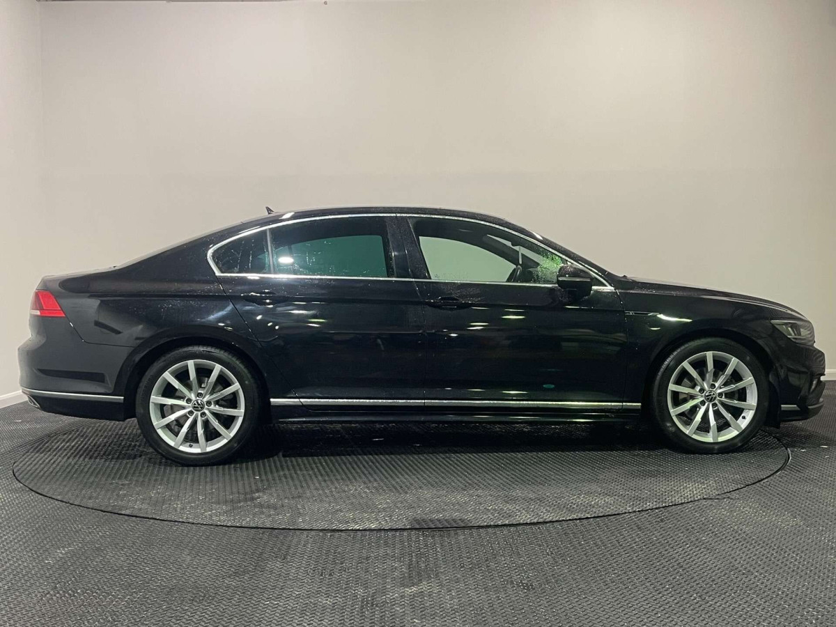 VOLKSWAGEN PASSAT 2021 (21) 2.0 TDI EVO R-LINE SALOON 4DR DIESEL DSG EURO 6 (S/S) (150 PS) - 2021 - £15,350