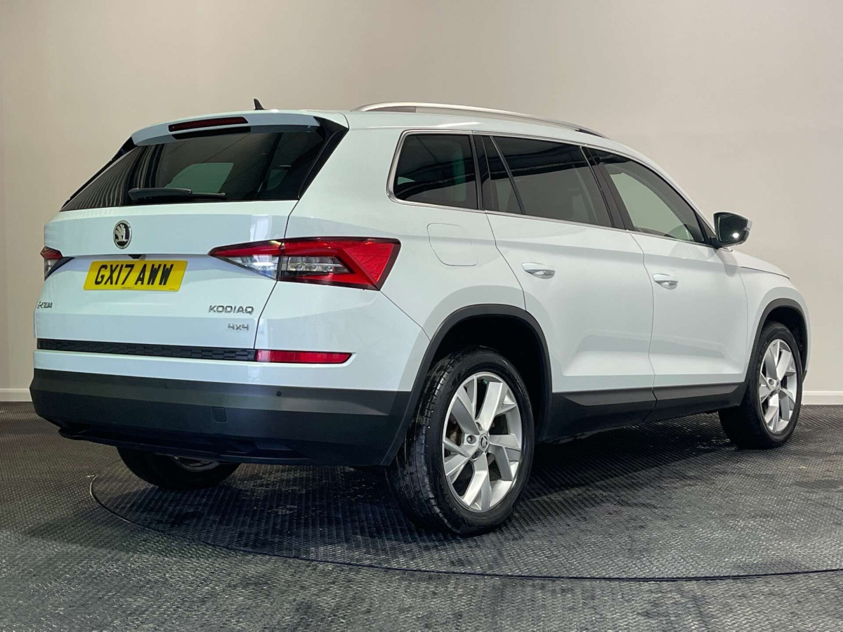 SKODA KODIAQ 2017 (17) 2.0 TDI EDITION SUV 5DR DIESEL DSG 4WD EURO 6 (S/S) (7 SEAT) (190 PS) - 2017 - £15,250