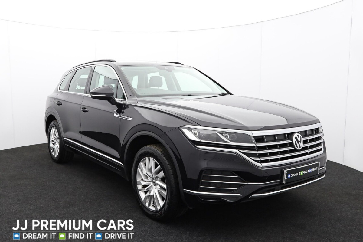 VOLKSWAGEN TOUAREG 3.0 TDI V6 SEL SUV 5DR DIESEL TIPTRONIC 4MOTION EURO 6 (S/S) (231 PS) - 2019 - £25,301