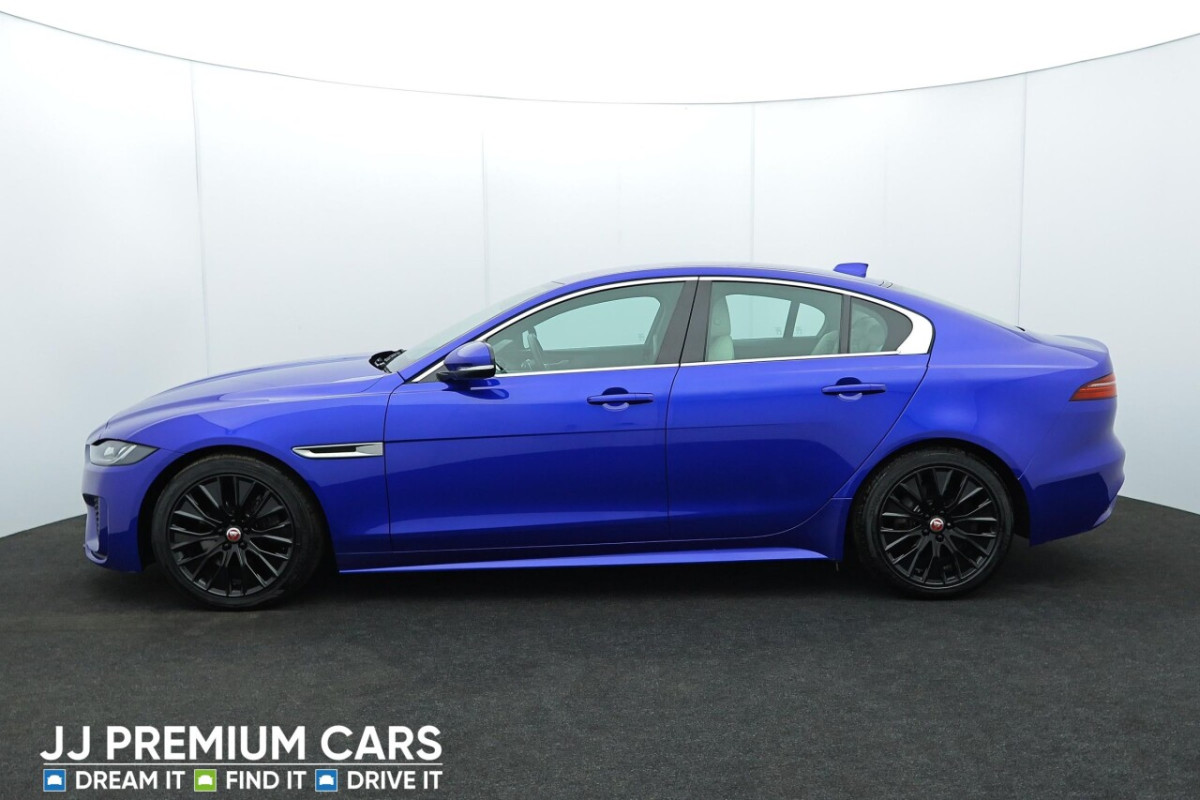 JAGUAR XE 2.0 P250I R-DYNAMIC S SALOON 4DR PETROL AUTO EURO 6 (S/S) (250 PS) - 2020 - £17,000