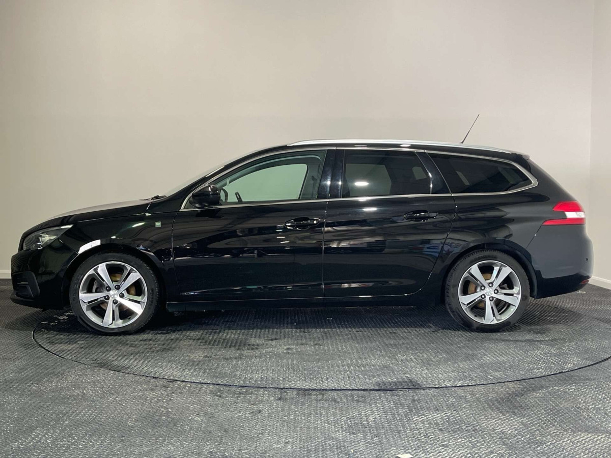 PEUGEOT 308 2019 (19) 1.2 PURETECH GPF GT LINE ESTATE 5DR PETROL MANUAL EURO 6 (S/S) (130 PS) - 2019 - £7,900