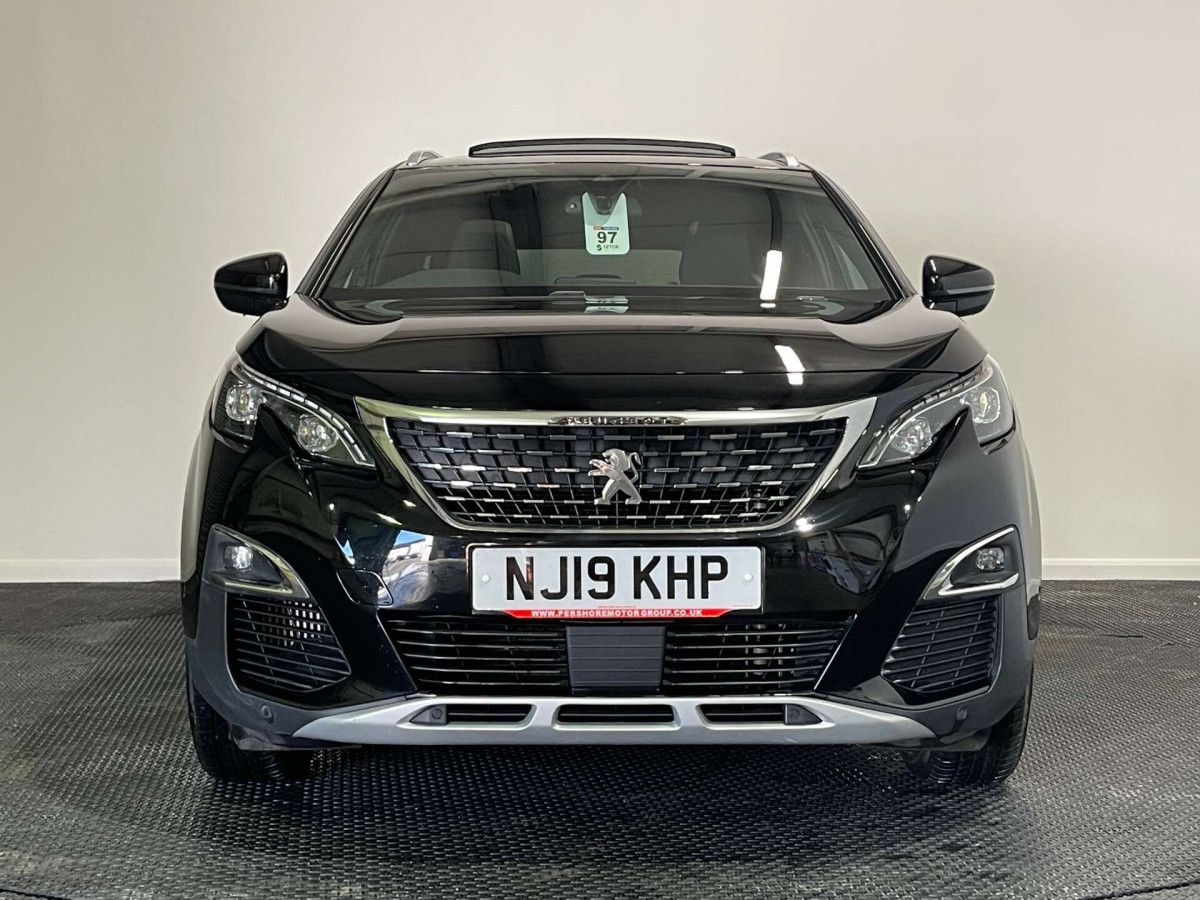 PEUGEOT 5008 2019 (19) 1.5 BLUEHDI GT LINE PREMIUM SUV 5DR DIESEL MANUAL EURO 6 (S/S) (130 PS) - 2019 - £14,600