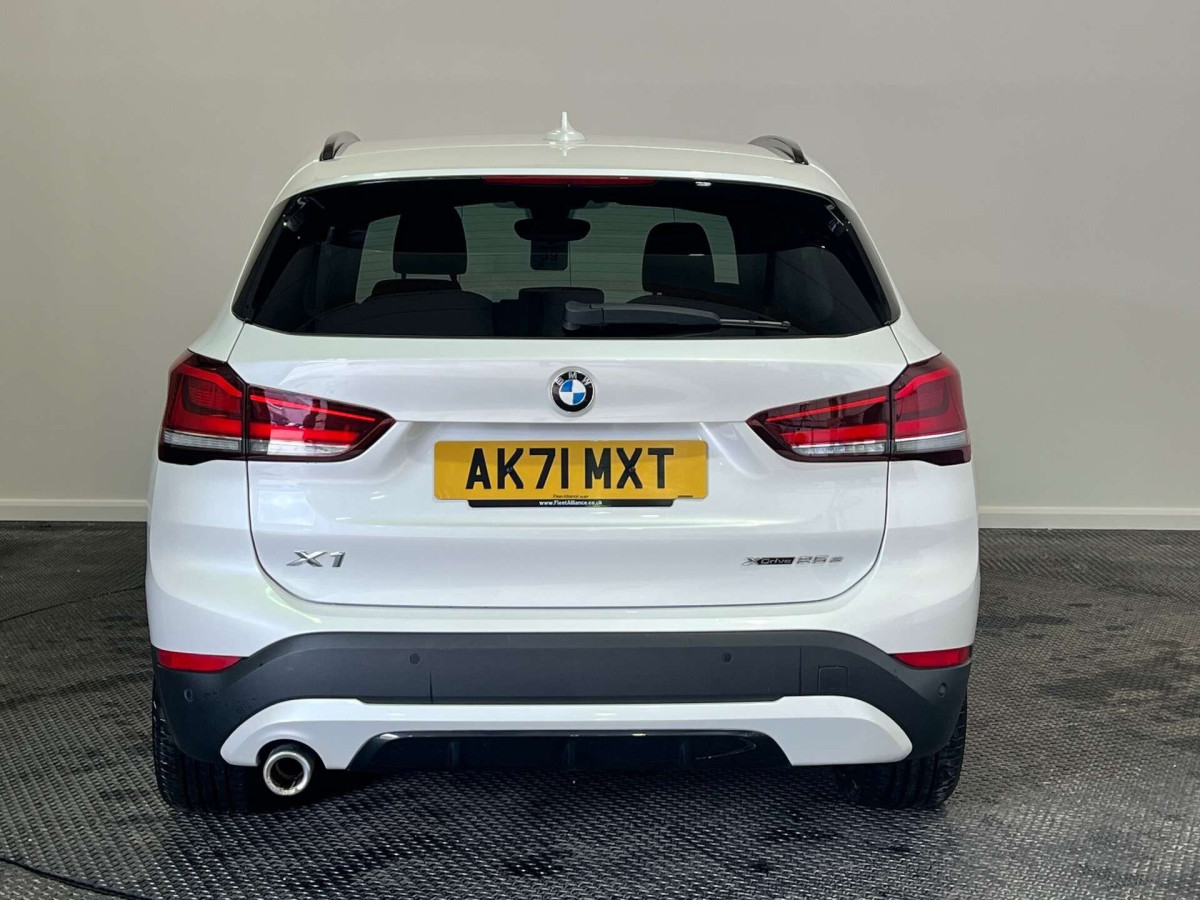 BMW X1 2021 (71) 1.5 25E 10KWH SPORT SUV 5DR PETROL PLUG-IN HYBRID AUTO XDRIVE EURO 6 (S/S) - 2021 - £15,000