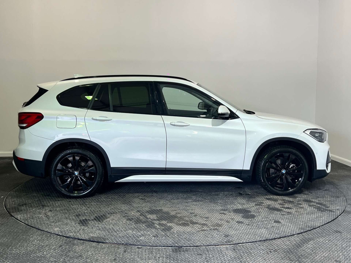 BMW X1 2021 (71) 1.5 25E 10KWH SPORT SUV 5DR PETROL PLUG-IN HYBRID AUTO XDRIVE EURO 6 (S/S) - 2021 - £15,000