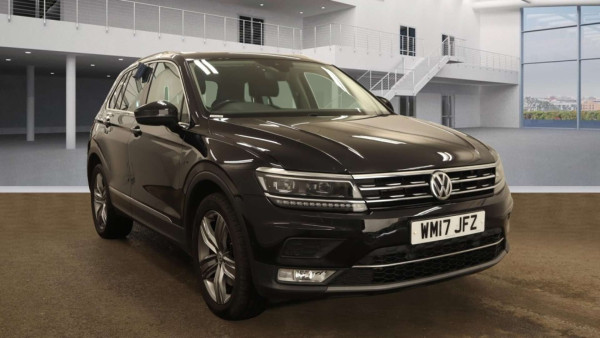 VOLKSWAGEN TIGUAN 2017 (17) 2.0 BITDI BLUEMOTION TECH SEL SUV 5DR DIESEL DSG 4MOTION EURO 6 (S/S) (240