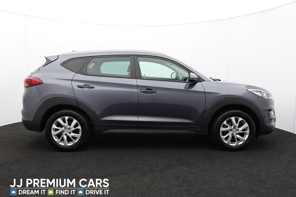 HYUNDAI TUCSON 1.6 GDI SE NAV SUV 5DR PETROL MANUAL EURO 6 (S/S) (132 PS) EURO 6, APPLE CA - 2020 - £15,000