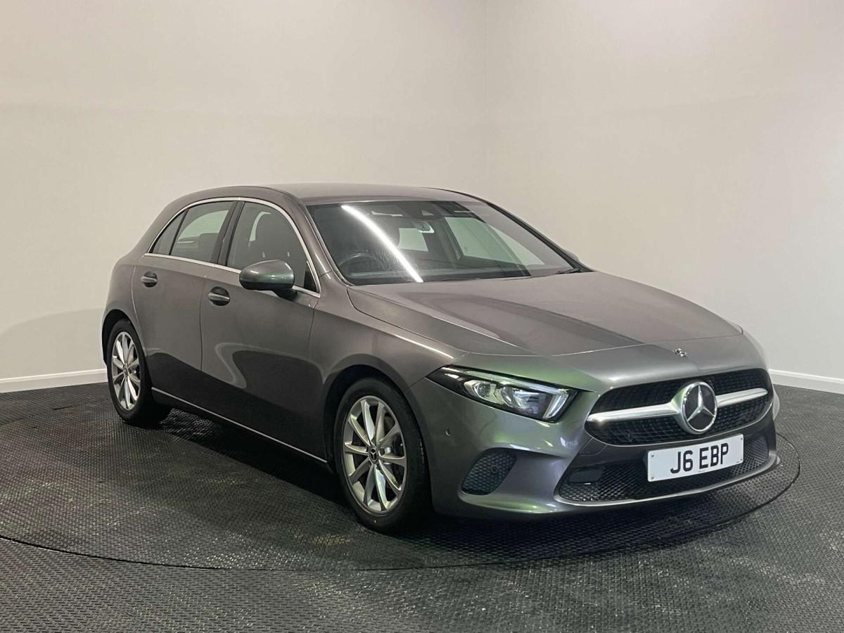 MERCEDES-BENZ A CLASS 2018 (68) 1.5 A180D SPORT (EXECUTIVE) HATCHBACK 5DR DIESEL 7G-DCT EURO 6 (S/S) (116 P - 2018 - £15,700