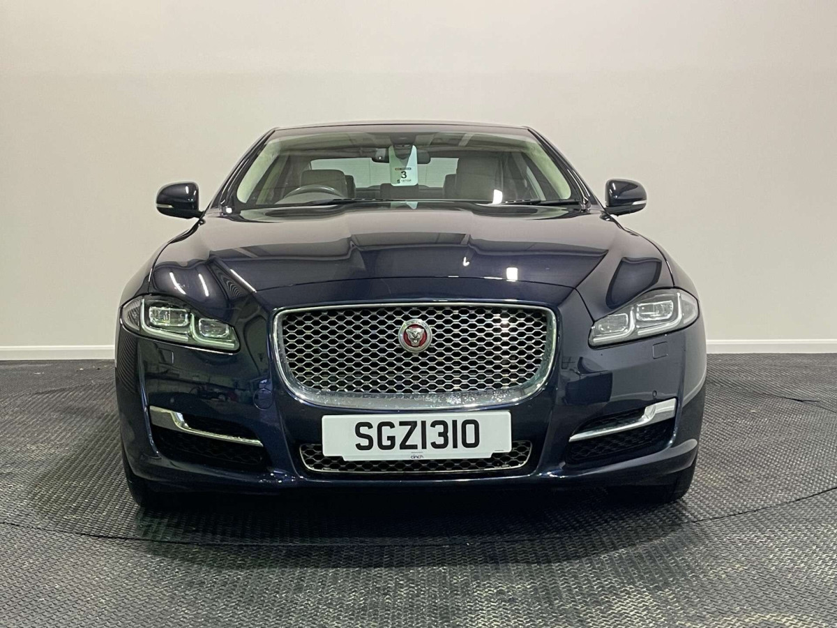 JAGUAR XJ 2016 (16) 3.0D V6 PORTFOLIO SALOON 4DR DIESEL AUTO EURO 6 (S/S) (300 PS) - 2016 - £15,000