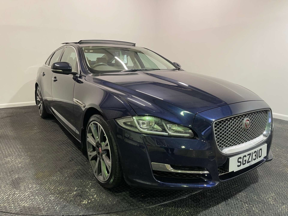 JAGUAR XJ 2016 (16) 3.0D V6 PORTFOLIO SALOON 4DR DIESEL AUTO EURO 6 (S/S) (300 PS) - 2016 - £15,000