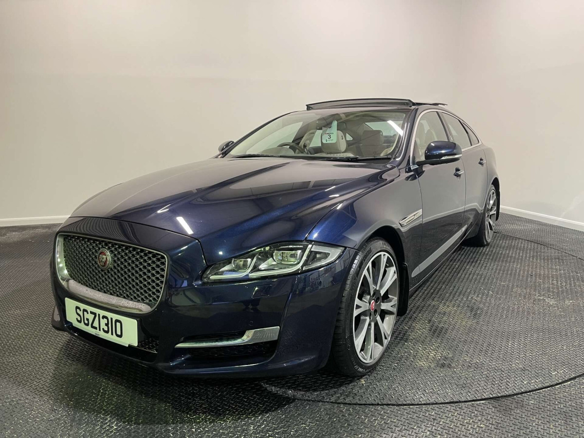 JAGUAR XJ 2016 (16) 3.0D V6 PORTFOLIO SALOON 4DR DIESEL AUTO EURO 6 (S/S) (300 PS) - 2016 - £15,000