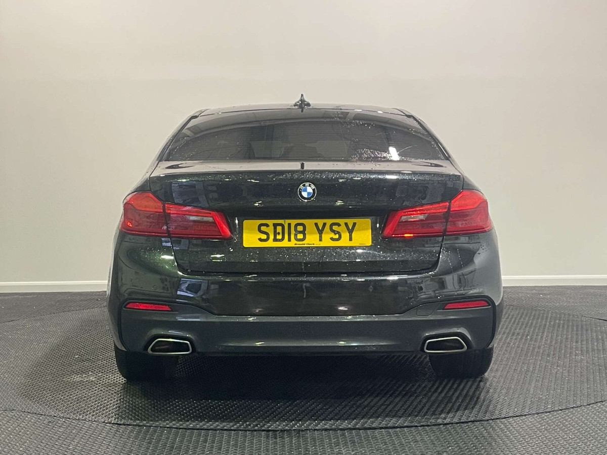 BMW 5 SERIES 2018 (18) 2.0 520D M SPORT SALOON 4DR DIESEL AUTO EURO 6 (S/S) (190 PS) - 2018 - £14,500