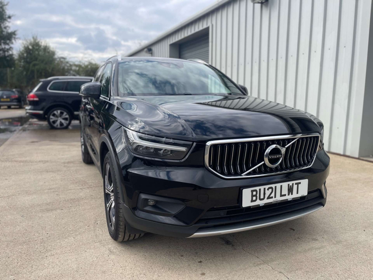 VOLVO XC40 2021 (21) 1.5H T5 TWIN ENGINE RECHARGE 10.7KWH INSCRIPTION PRO SUV 5DR PETROL PLUG-IN - 2021 - £21,000