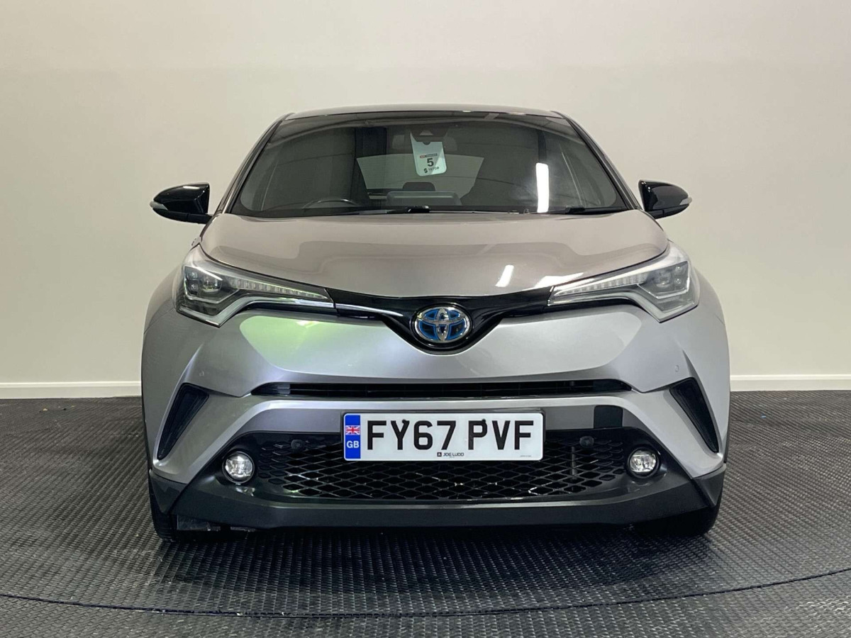 TOYOTA C-HR 2017 (67) 1.8 VVT-H DYNAMIC SUV 5DR PETROL HYBRID CVT EURO 6 (S/S) (122 PS) - 2017 - £12,100