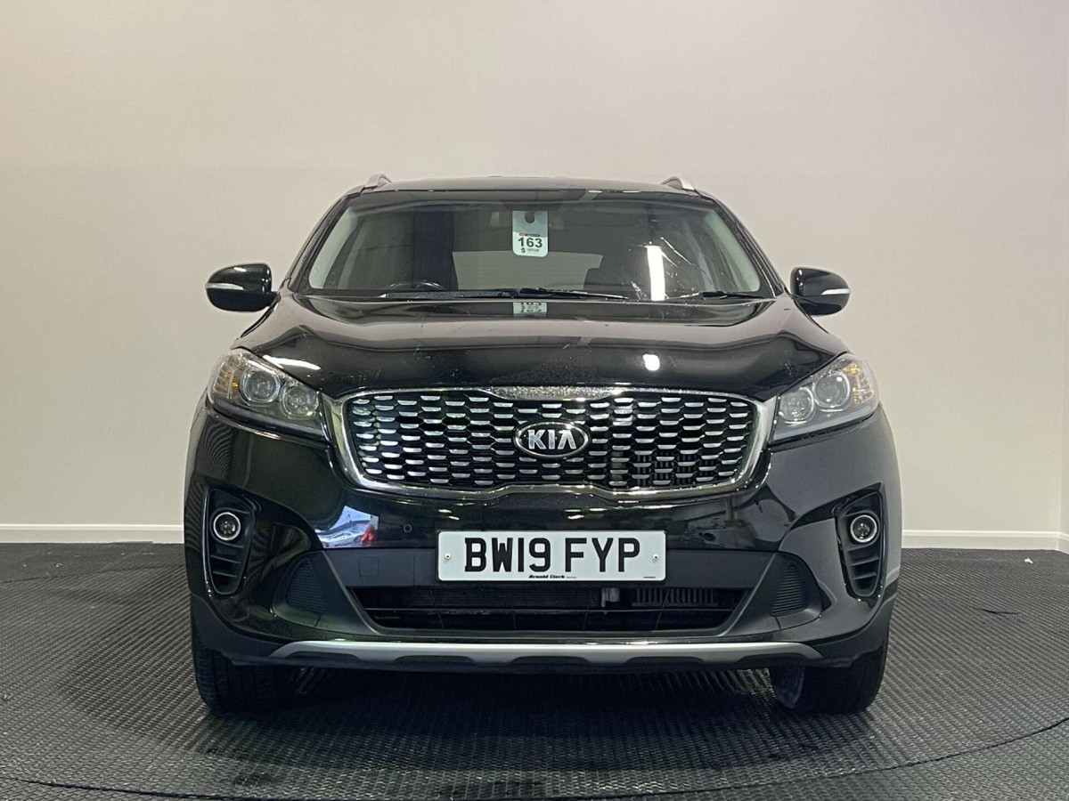 KIA SORENTO 2019 (19) 2.2 CRDI KX-2 SUV 5DR DIESEL MANUAL AWD EURO 6 (S/S) (197 BHP) - 2019 - £14,850