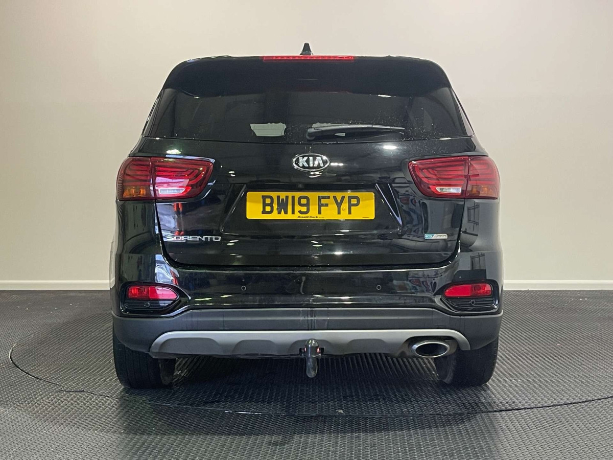 KIA SORENTO 2019 (19) 2.2 CRDI KX-2 SUV 5DR DIESEL MANUAL AWD EURO 6 (S/S) (197 BHP) - 2019 - £14,850