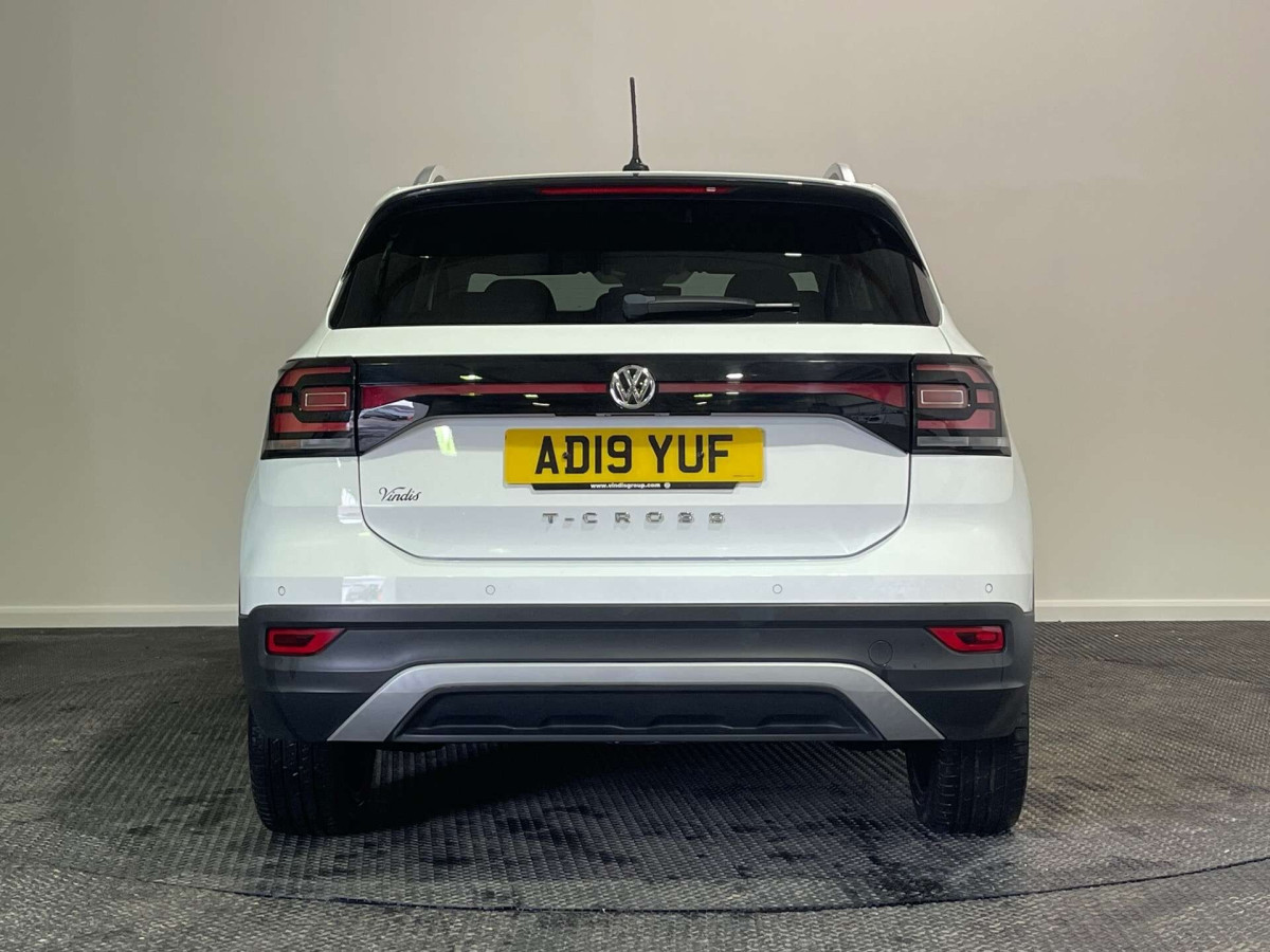 VOLKSWAGEN T-CROSS 2019 (19) 1.0 TSI FIRST EDITION SUV 5DR PETROL MANUAL EURO 6 (S/S) (115 PS) - 2019 - £11,100