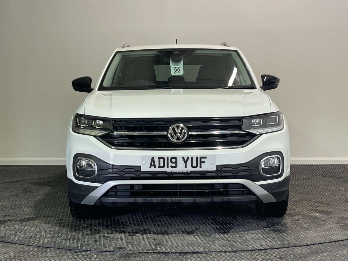 VOLKSWAGEN T-CROSS 2019 (19) 1.0 TSI FIRST EDITION SUV 5DR PETROL MANUAL EURO 6 (S/S) (115 PS) - 2019 - £11,100