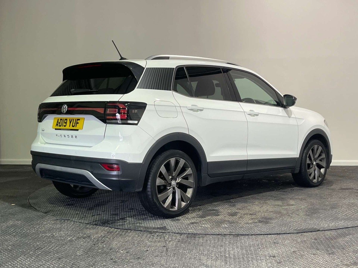 VOLKSWAGEN T-CROSS 2019 (19) 1.0 TSI FIRST EDITION SUV 5DR PETROL MANUAL EURO 6 (S/S) (115 PS) - 2019 - £11,100