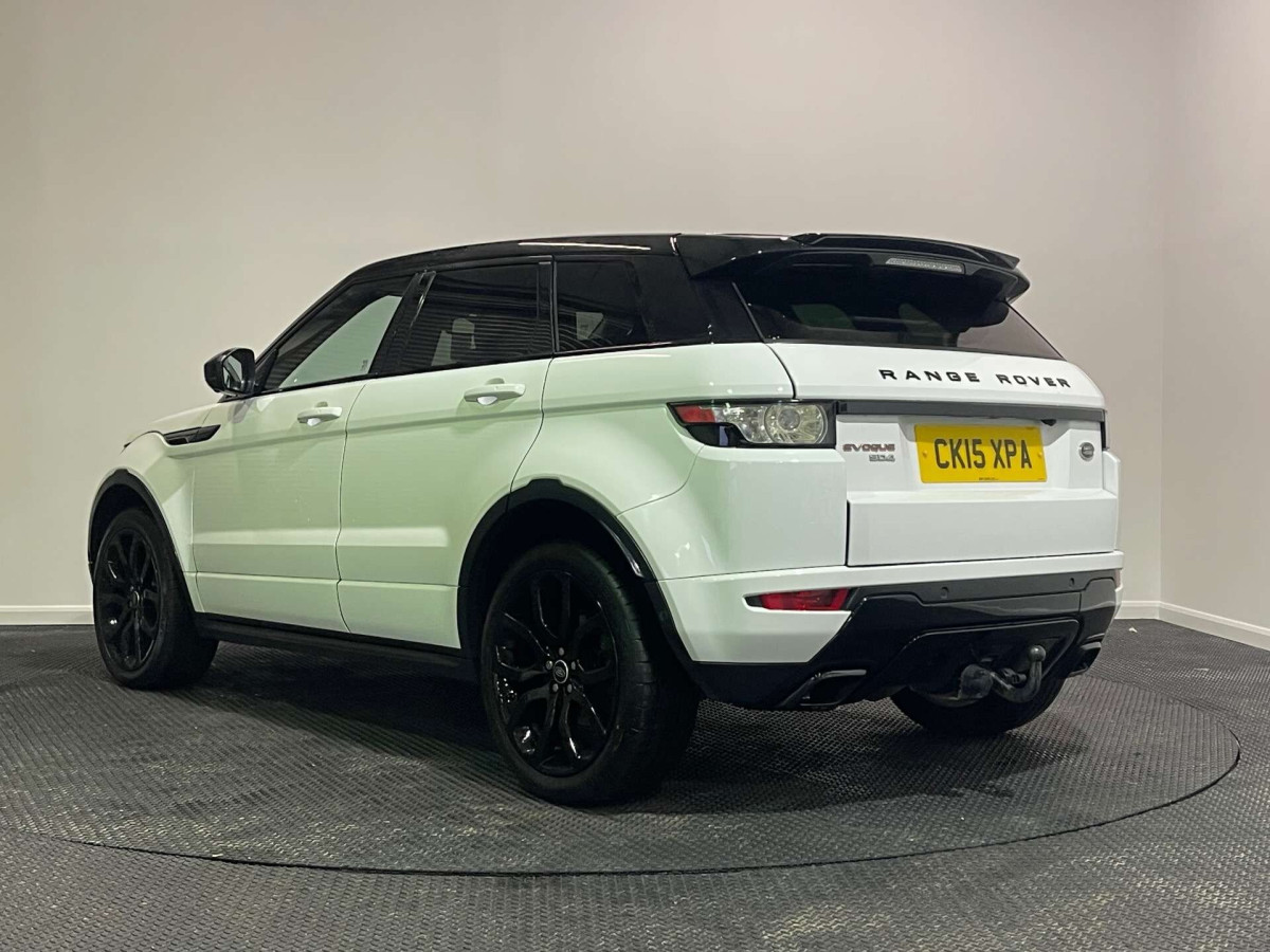 LAND ROVER RANGE ROVER EVOQUE 2015 (15) 2.2 SD4 DYNAMIC SUV 5DR DIESEL AUTO 4WD EURO 5 (S/S) (190 PS) - 2015 - £9,990