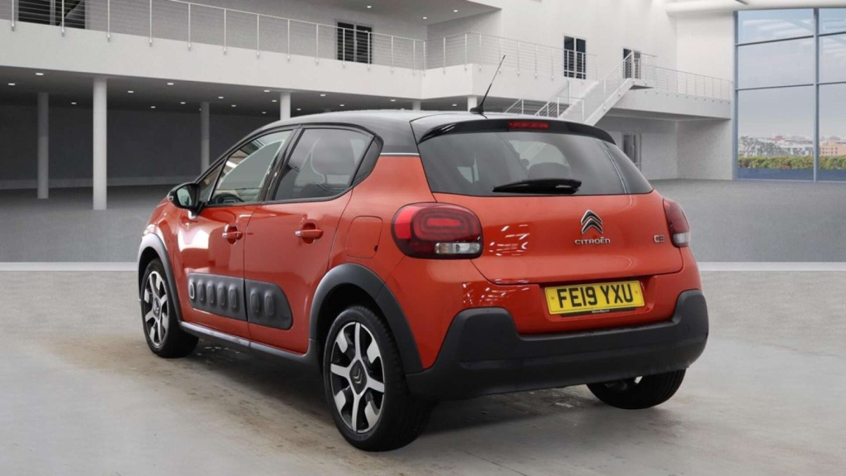 CITROEN C3 2019 (19) 1.2 PURETECH FLAIR HATCHBACK 5DR PETROL MANUAL EURO 6 (S/S) (82 PS) - 2019 - £8,350