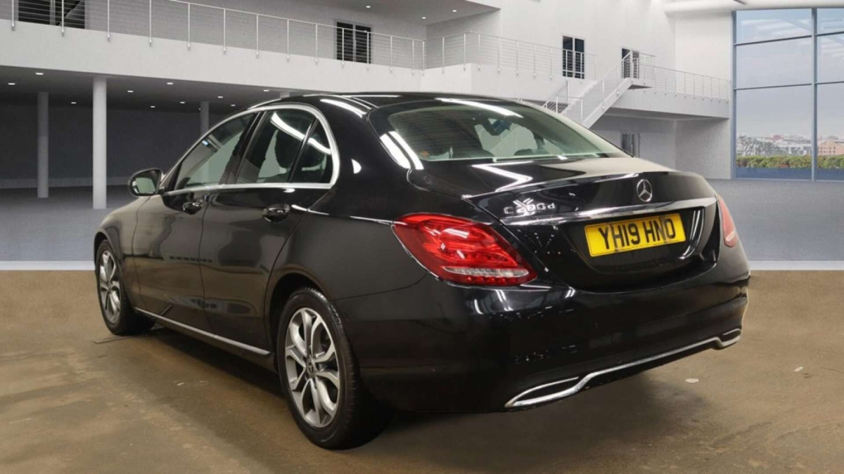 MERCEDES-BENZ C CLASS 2019 (19) 1.6 C200D SPORT SALOON 4DR DIESEL G-TRONIC+ EURO 6 (S/S) (136 PS) - 2019 - £13,200