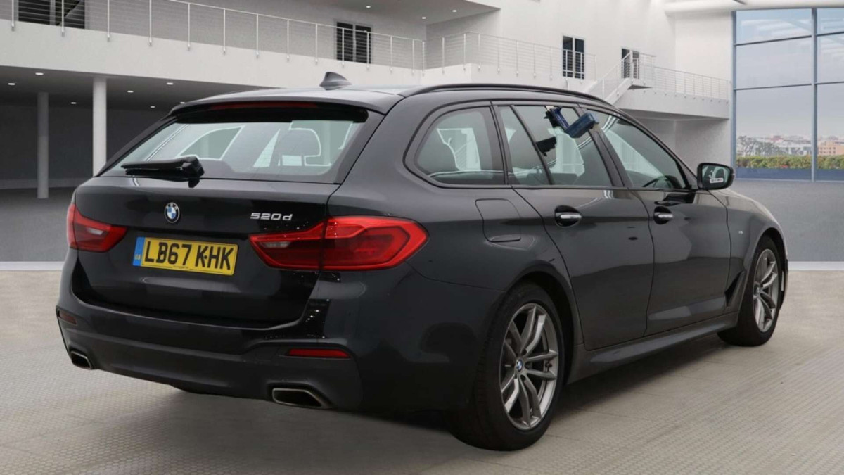 BMW 5 SERIES 2017 (67) 2.0 520D M SPORT TOURING 5DR DIESEL AUTO EURO 6 (S/S) (190 PS) - 2017 - £16,800